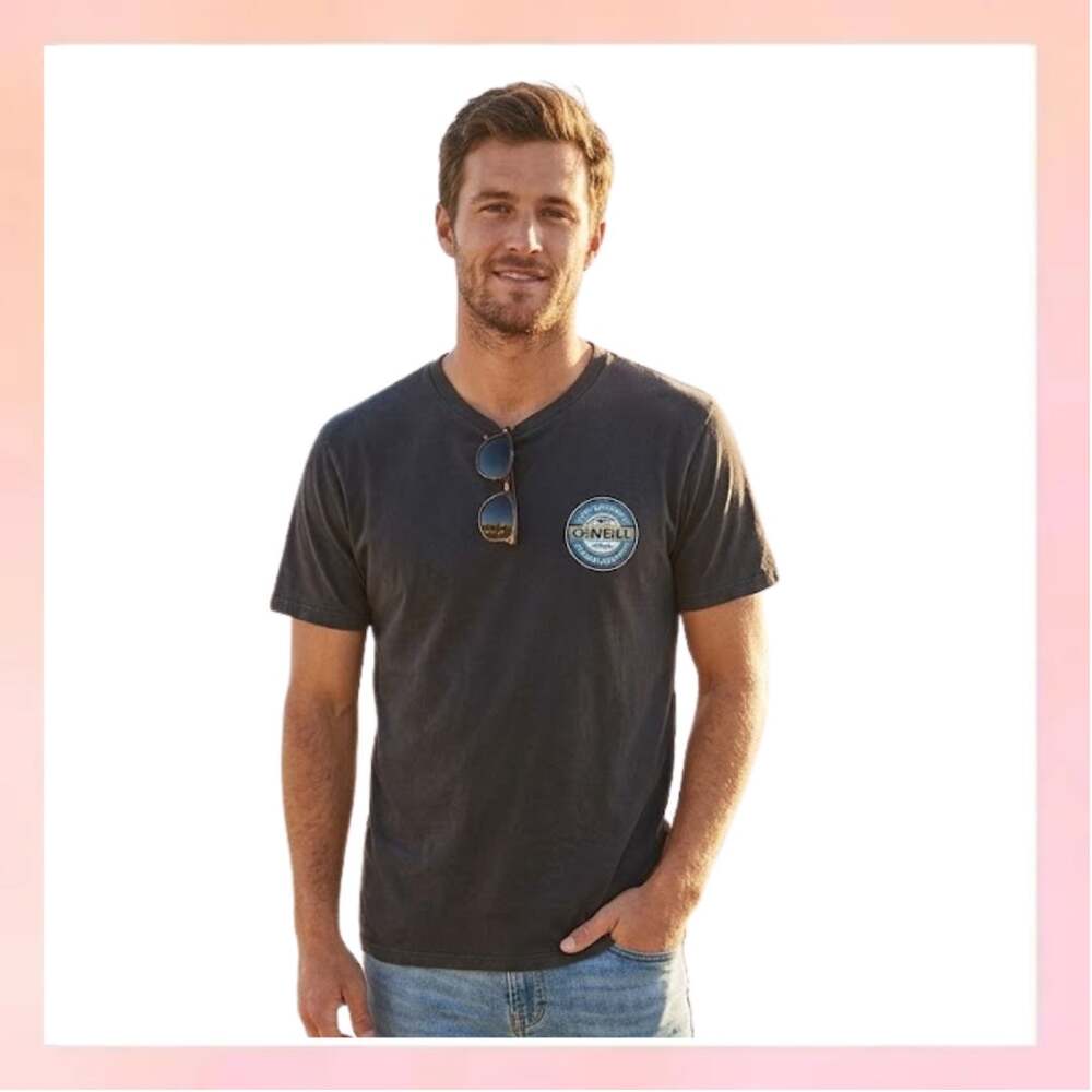 O’Neill Mens Modern Fit Black Santa Cruz Graphic T-Shirt Small